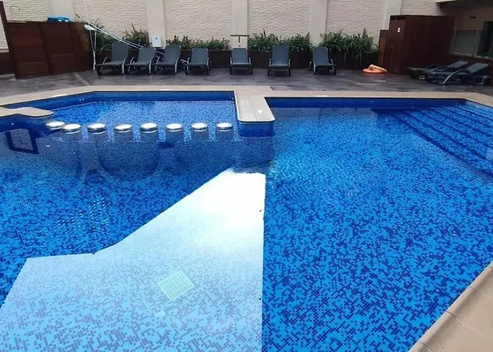 Nexthome Chill Out & Pool Center * Льорет-де-Мар